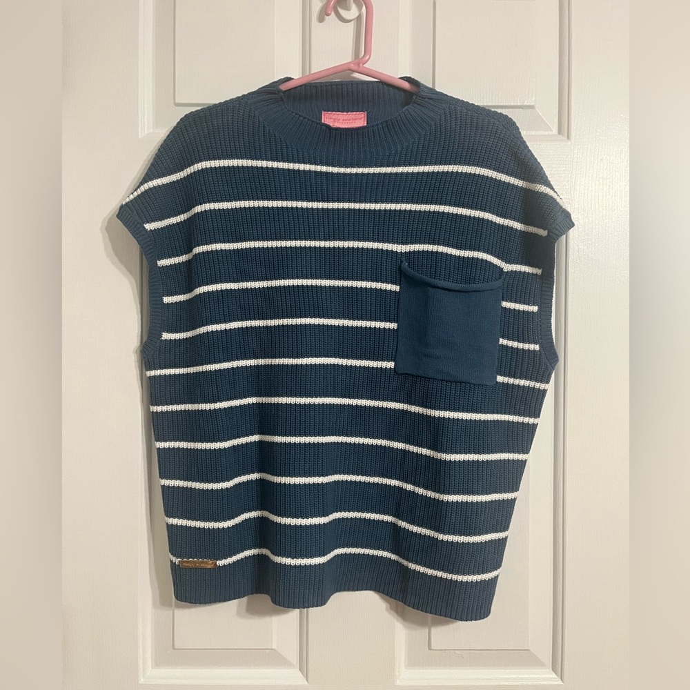 NWT Simply Southern Pocket Sleeveless Knit Shirt - Large